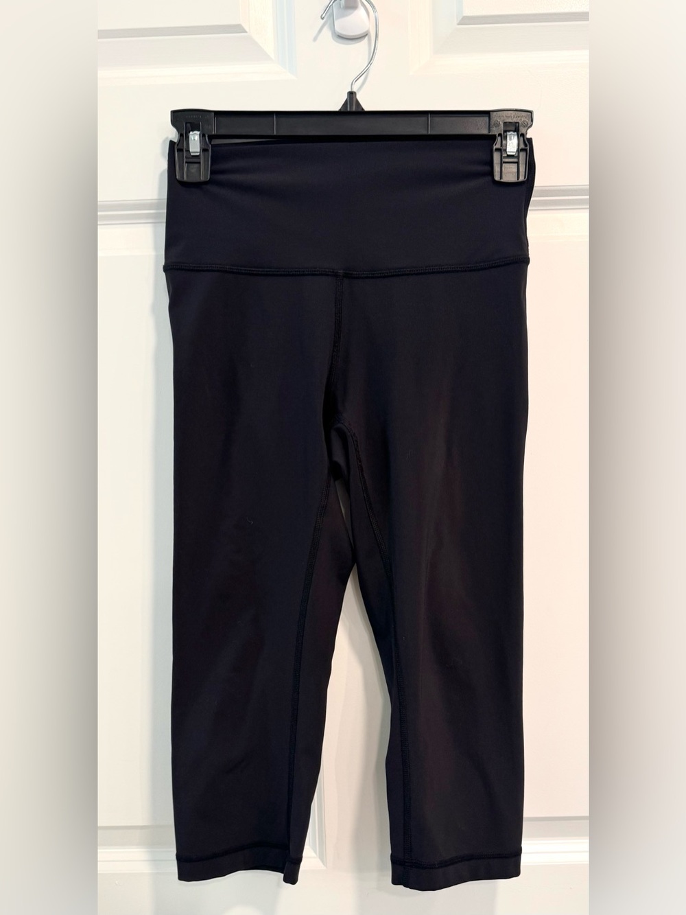 Lululemon Wunder Under leggings with a cropped length